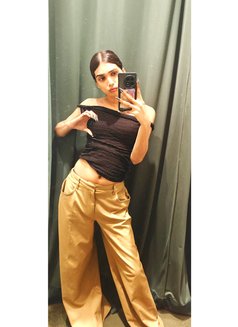 Saisha - Transsexual escort in Pune Photo 1 of 11