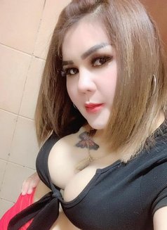 Saiya Al Mabella Service - puta in Muscat Photo 5 of 7