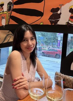 Saj - escort in Singapore Photo 8 of 10