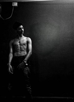 Sajan Khan - Male escort in Navi Mumbai Photo 7 of 8