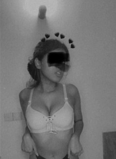 Sajana Escort - escort in Colombo Photo 2 of 5