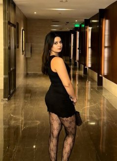 Sajjalindianescort - puta in Abu Dhabi Photo 2 of 6