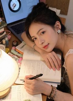 Sakalia - escort in Doha Photo 1 of 1