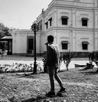 Saket - Acompañantes masculino in Raipur