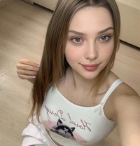 Saki - escort in Al Juffair