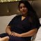 SAKSHI ARORA Meet & CAM SEX CHAT - puta in Pune Photo 2 of 4
