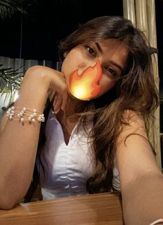 Sakshi Bj Expert - puta in Dubai Photo 7 of 7