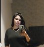 Sakshi Cam & Real meet SEX CHAT - puta in Mumbai Photo 2 of 4