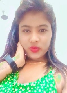 Sakshi꧁🦋🦋 Cam & Real Session 🦋 - escort in Chennai Photo 3 of 3