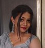 Sakshi - puta in Ahmedabad Photo 1 of 3
