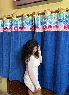 Sakshi - escort in Bangalore Photo 2 of 3