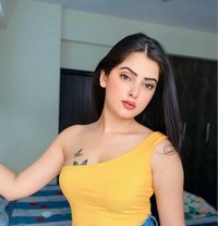 Sakshi - puta in Chandigarh