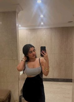 Sakshi - escort in Chandigarh Photo 2 of 6