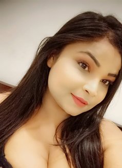 Sakshi - escort in Chandigarh Photo 4 of 6