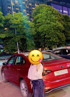 Sakshi - escort in Chandigarh Photo 1 of 4