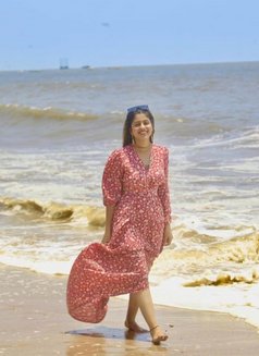 Sakshi - escort in Gurgaon Photo 2 of 3