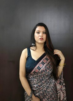 Sakshi - escort in Lucknow Photo 1 of 3
