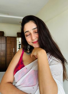 Sakshi - escort in Lucknow Photo 3 of 4