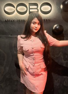 Sakshi - puta in Ludhiana Photo 1 of 3