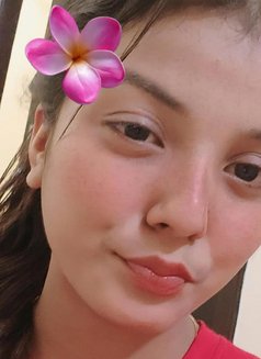 Sakshi - puta in New Delhi Photo 4 of 4