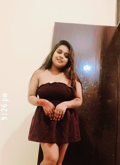 Sakshi - escort in Noida Photo 3 of 5