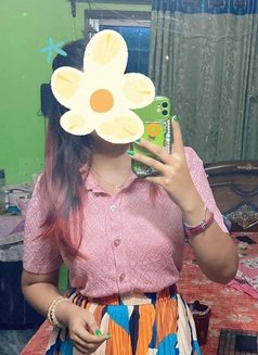 Sakshi - escort in Bangalore Photo 3 of 5