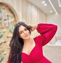 Sakshi - escort in Mumbai