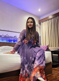 Sakshi - escort in Pune Photo 1 of 3