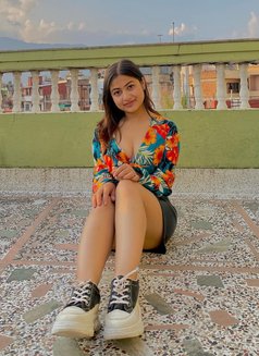 Sakshi - escort in RIshikesh Photo 2 of 6