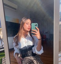 Sakshi - escort in Colombo