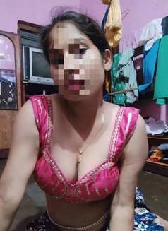 Sakshi - escort in Thane Photo 2 of 2