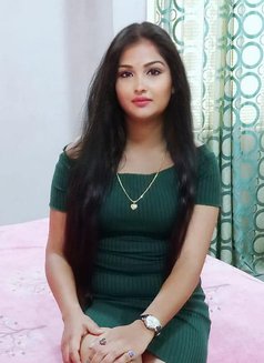 Sakshi Queen - masseuse in Hyderabad Photo 6 of 7