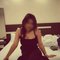 Sakshi Rawat - puta in Noida Photo 3 of 5