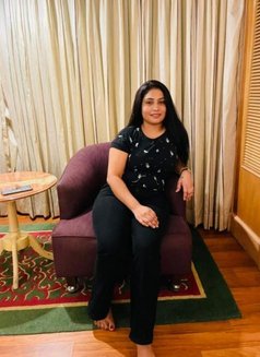 Sakshi Real Meet & Cam Show - escort in Pune Photo 1 of 1