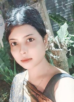 Sakshi Real Meeting & Webcam Show - escort in Pune Photo 2 of 5