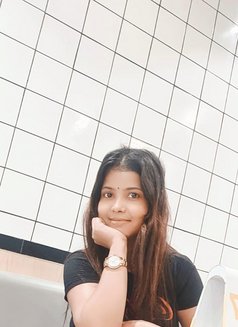 Sakshi Real Meeting & Webcam Show - escort in Pune Photo 5 of 5