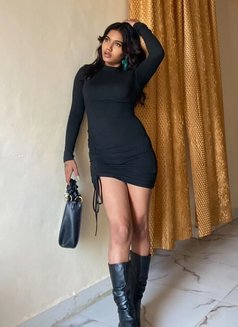 Sakshi - escort in Pune Photo 3 of 12