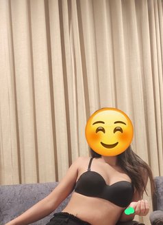 Sakshi Sexy GF For Fun - puta in Bangalore Photo 2 of 7