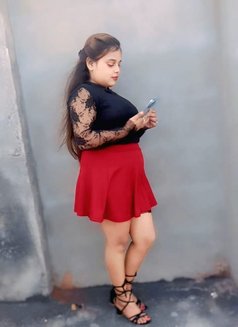 Sakshi Sharma - escort in Noida Photo 8 of 9