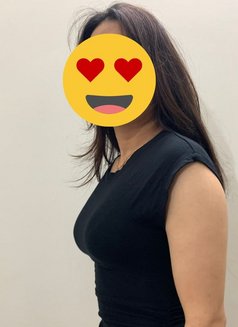 Sakshi Sharma - escort in Ahmedabad Photo 2 of 3