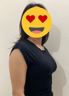 Sakshi Sharma - escort in Ahmedabad Photo 3 of 3