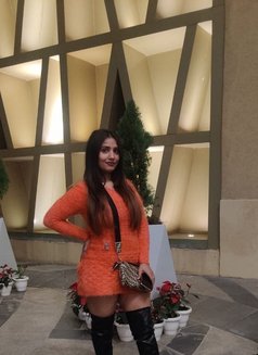 Sakshi Sharma - puta in Gurgaon Photo 8 of 11
