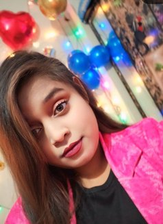 Sakshi Sharma - escort in Noida Photo 4 of 7