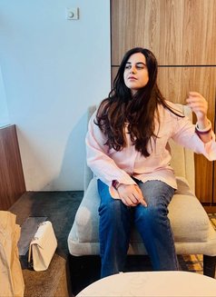 Sakshi Sing - escort in Colombo Photo 1 of 2