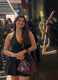 Sakshi Sing - escort in Maldives Photo 1 of 1