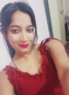 Sakshi Singh - escort in Hyderabad Photo 6 of 6