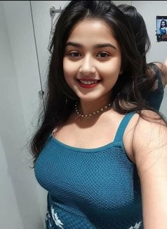 Sakshi Singh - escort in Kolkata Photo 1 of 1