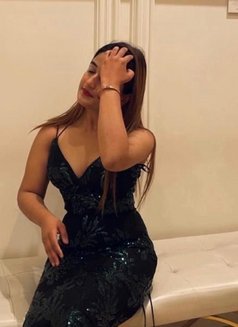 Sakshi Vip Model - escort in Abu Dhabi Photo 3 of 4