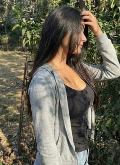 Sakuni independent girl new - escort in Colombo Photo 4 of 4