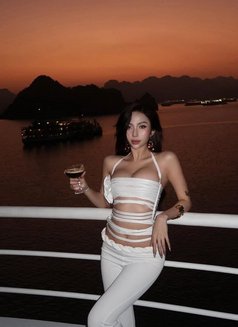 Sakura - escort in Hong Kong Photo 1 of 6